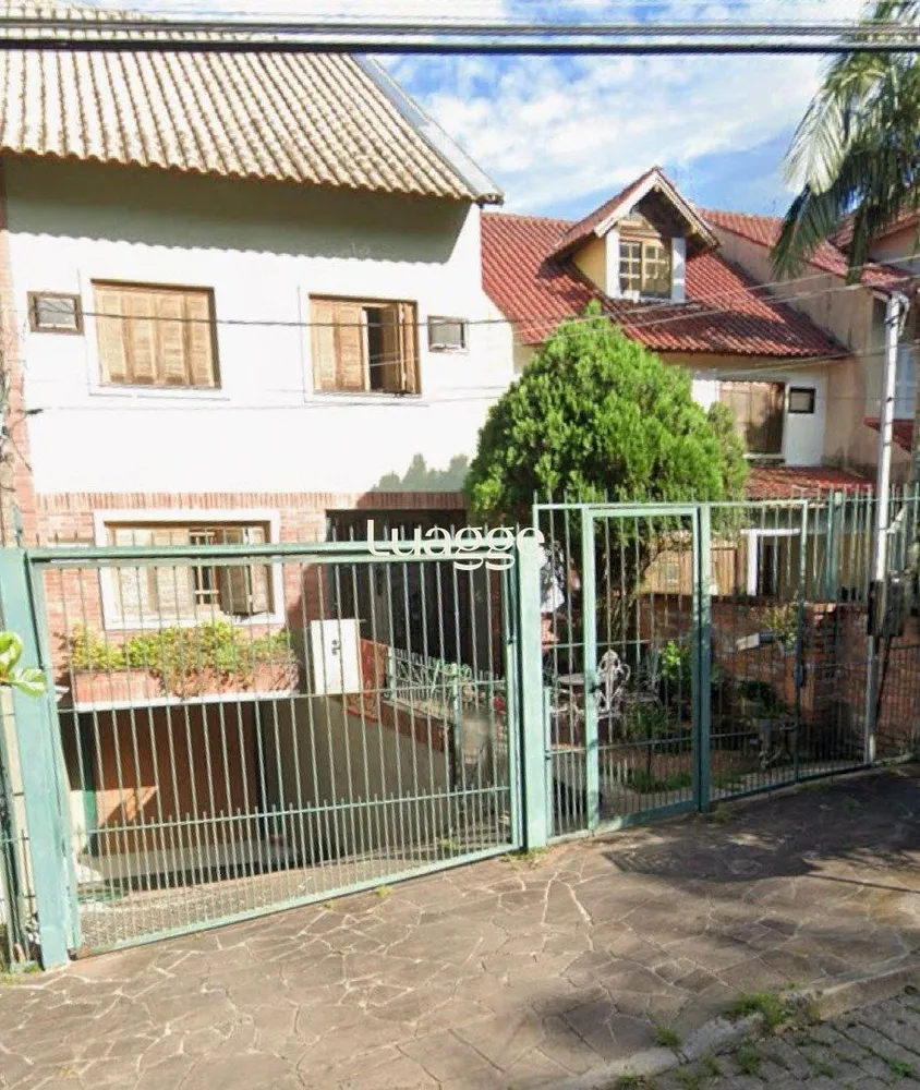 Casa, 3 quartos, 232 m² - Foto 2