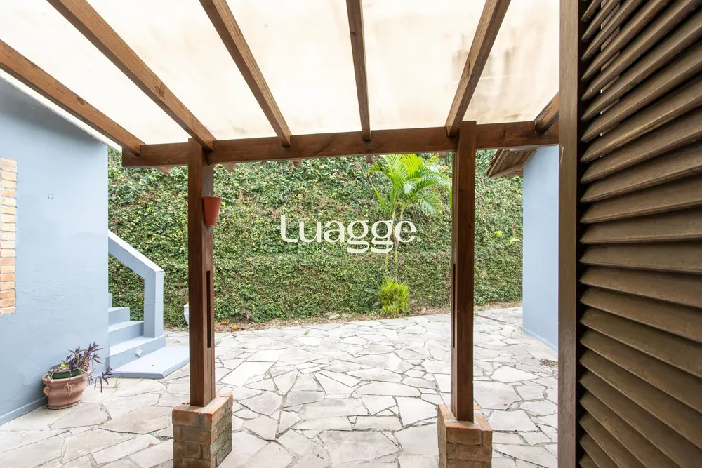 Casa, 2 quartos, 236 m² - Foto 1
