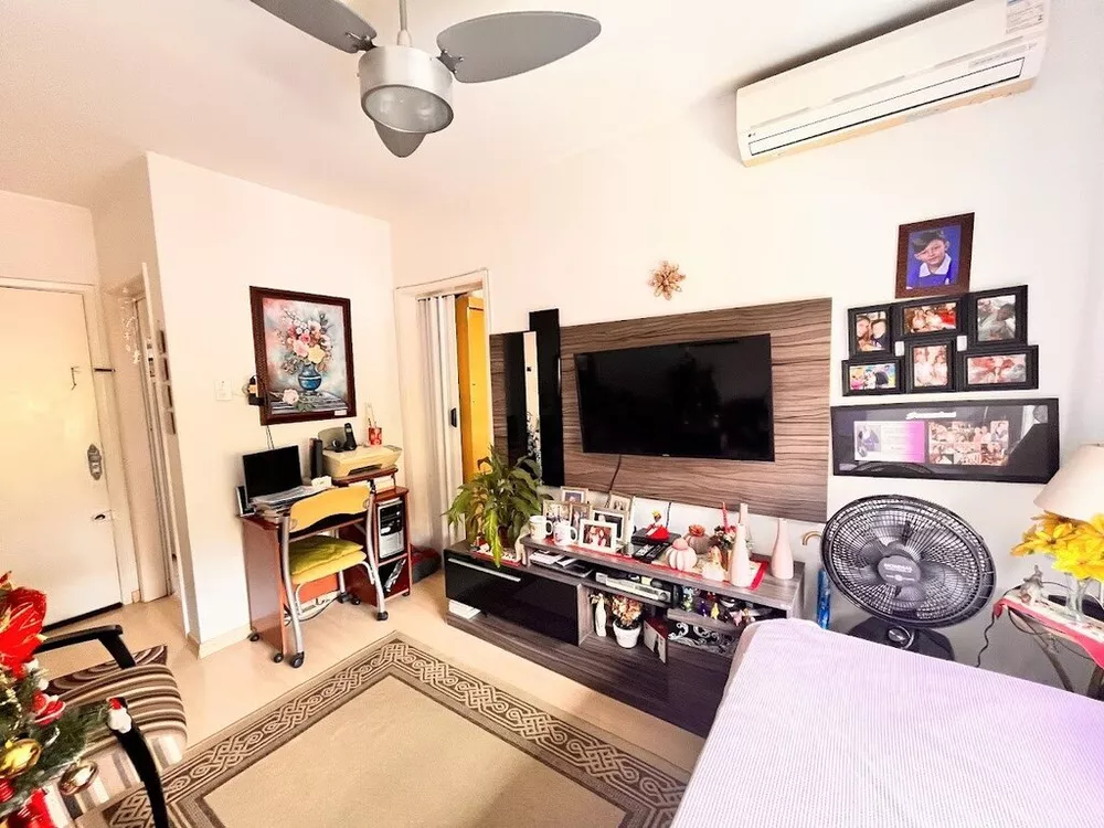 Apartamento à venda com 1 quarto, 34m² - Foto 4