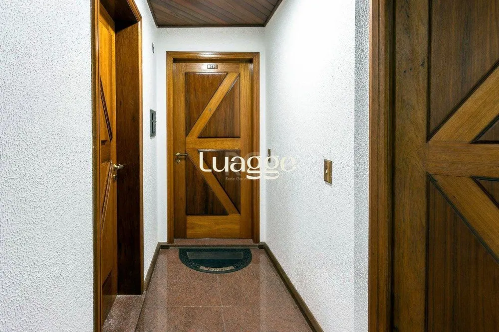 Casa, 3 quartos, 211 m² - Foto 2