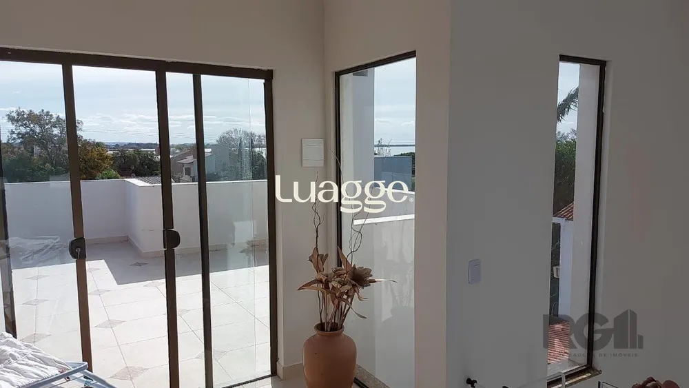 Casa, 3 quartos, 211 m² - Foto 1