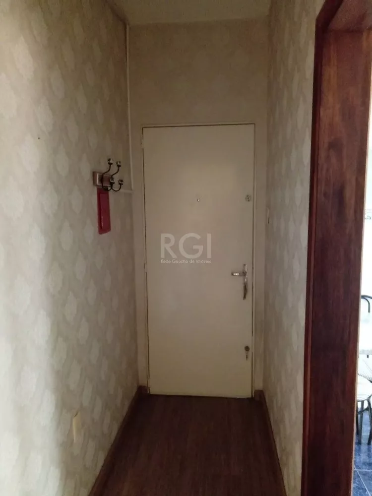 Apartamento à venda com 2 quartos, 71m² - Foto 2