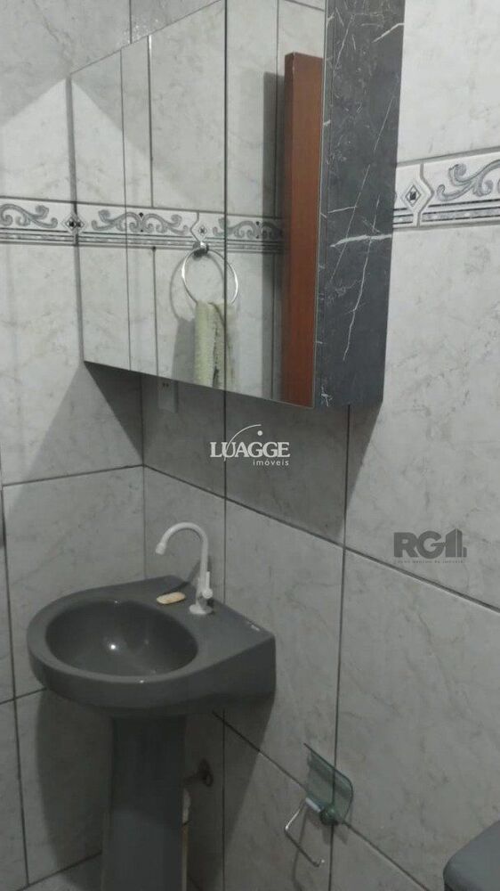 Casa à venda com 2 quartos, 249m² - Foto 4