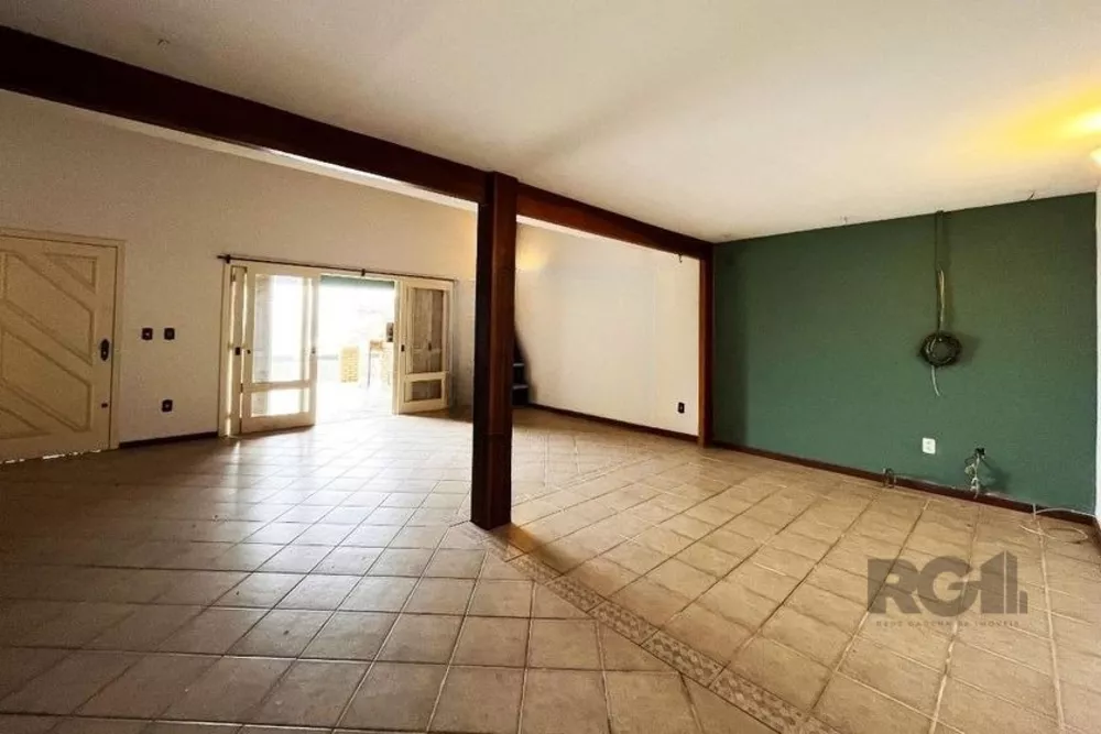 Casa à venda com 4 quartos, 192m² - Foto 2