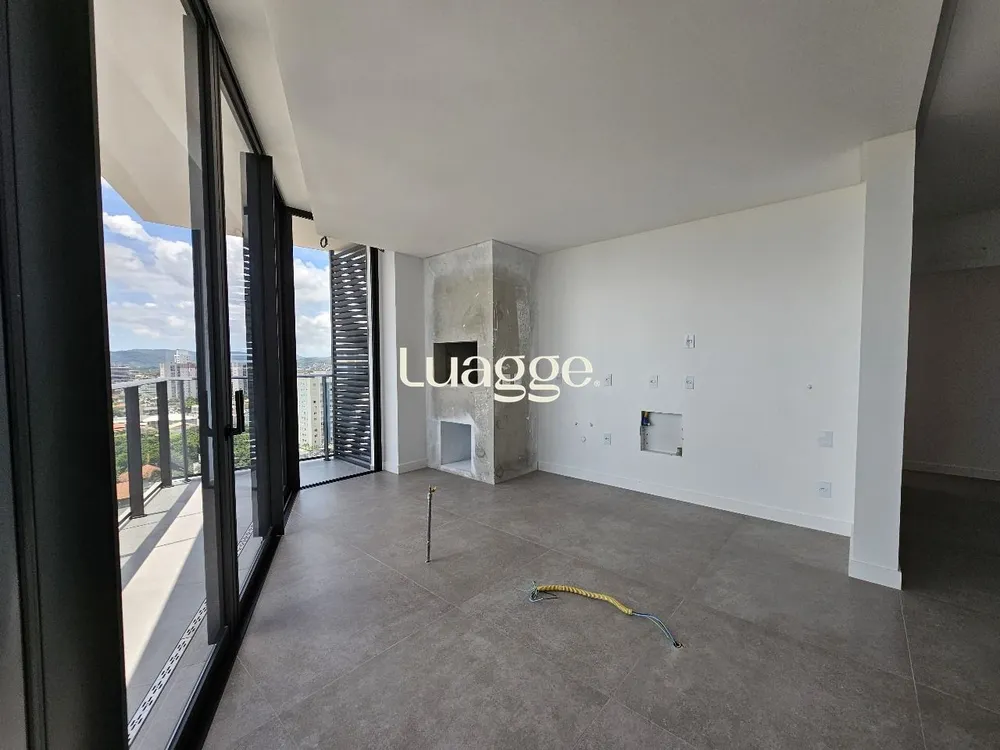 Apartamento, 3 quartos, 137 m² - Foto 1