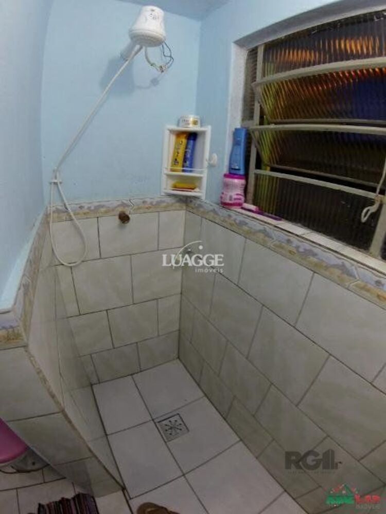 Casa à venda com 4 quartos, 302m² - Foto 3