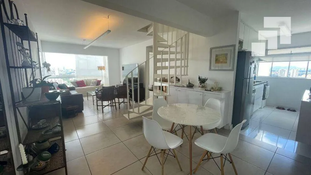 Cobertura, 3 quartos, 147 m² - Foto 1