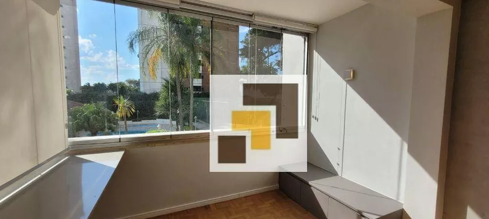 Apartamento à venda com 3 quartos, 135M2 - Foto 2