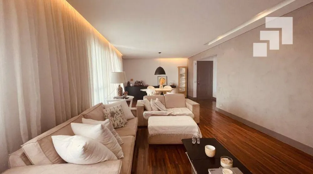 Apartamento, 3 quartos, 143 m² - Foto 1