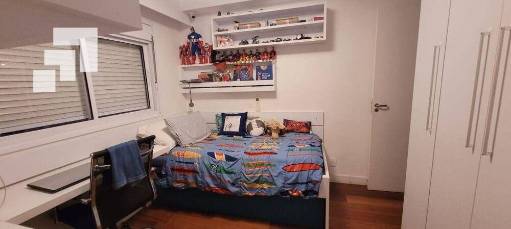 Cobertura à venda com 3 quartos, 246m² - Foto 4