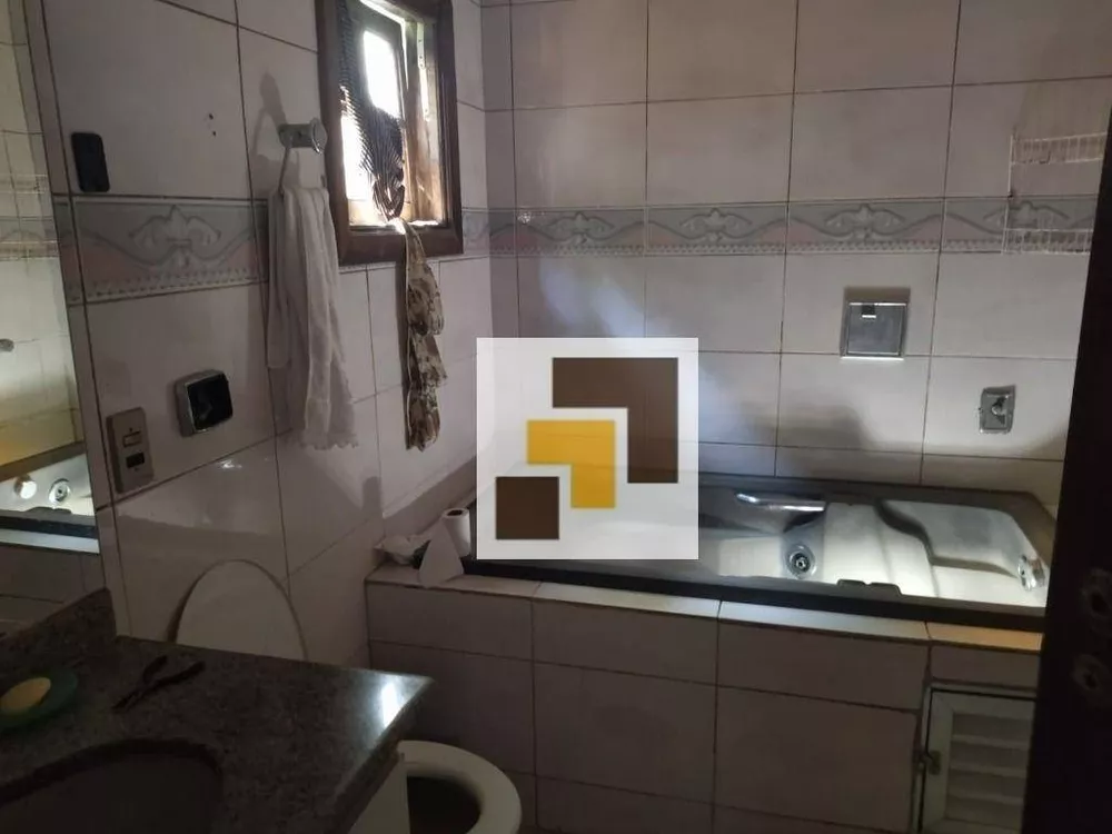 Sobrado à venda com 3 quartos, 270m² - Foto 4