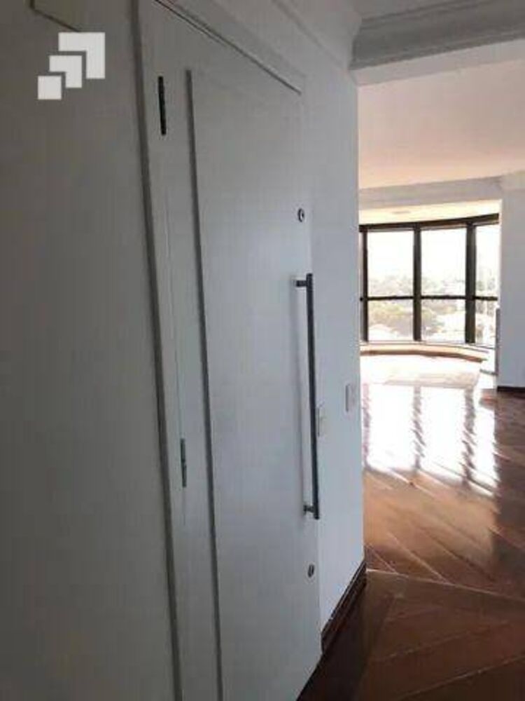 Apartamento para alugar com 3 quartos, 285m² - Foto 7