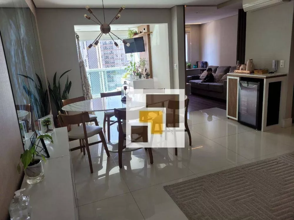 Apartamento à venda com 3 quartos, 85m² - Foto 2