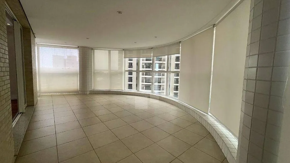 Apartamento, 4 quartos, 366 m² - Foto 1