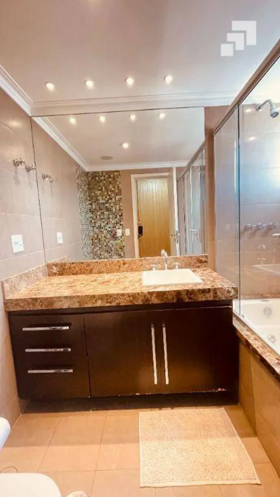 Apartamento, 3 quartos, 172 m² - Foto 2