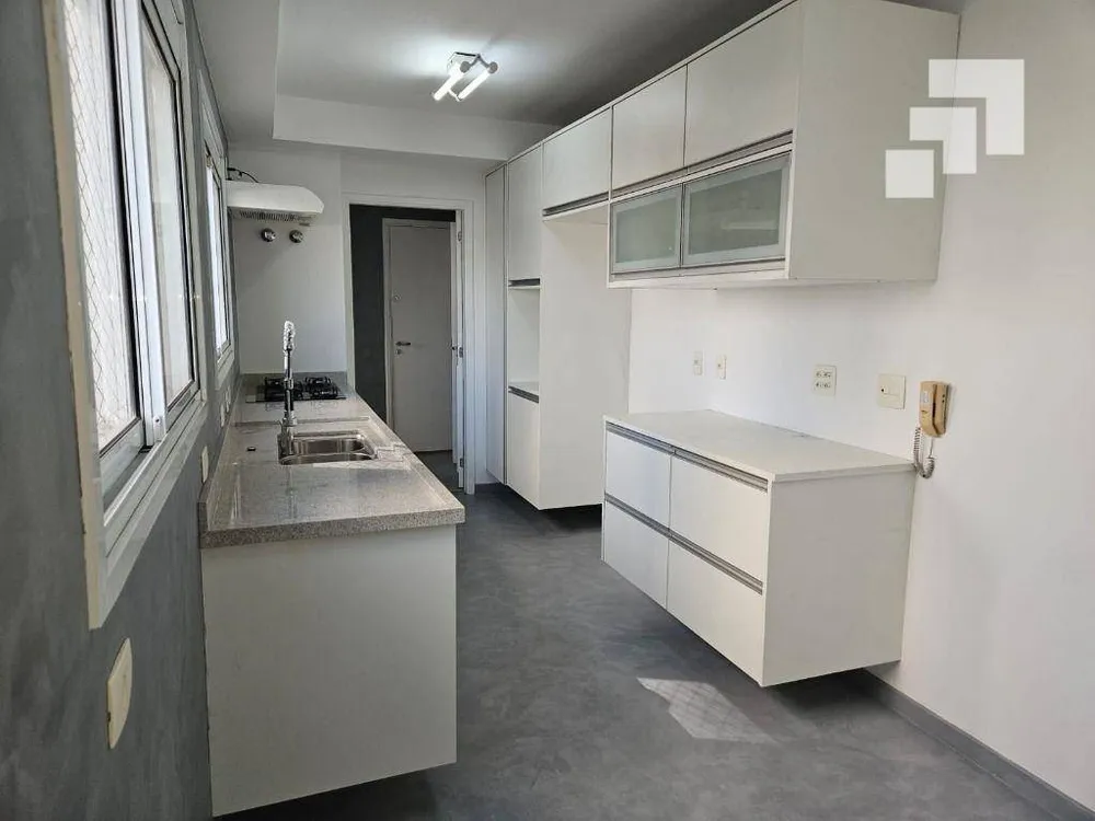 Apartamento, 3 quartos, 158 m² - Foto 1