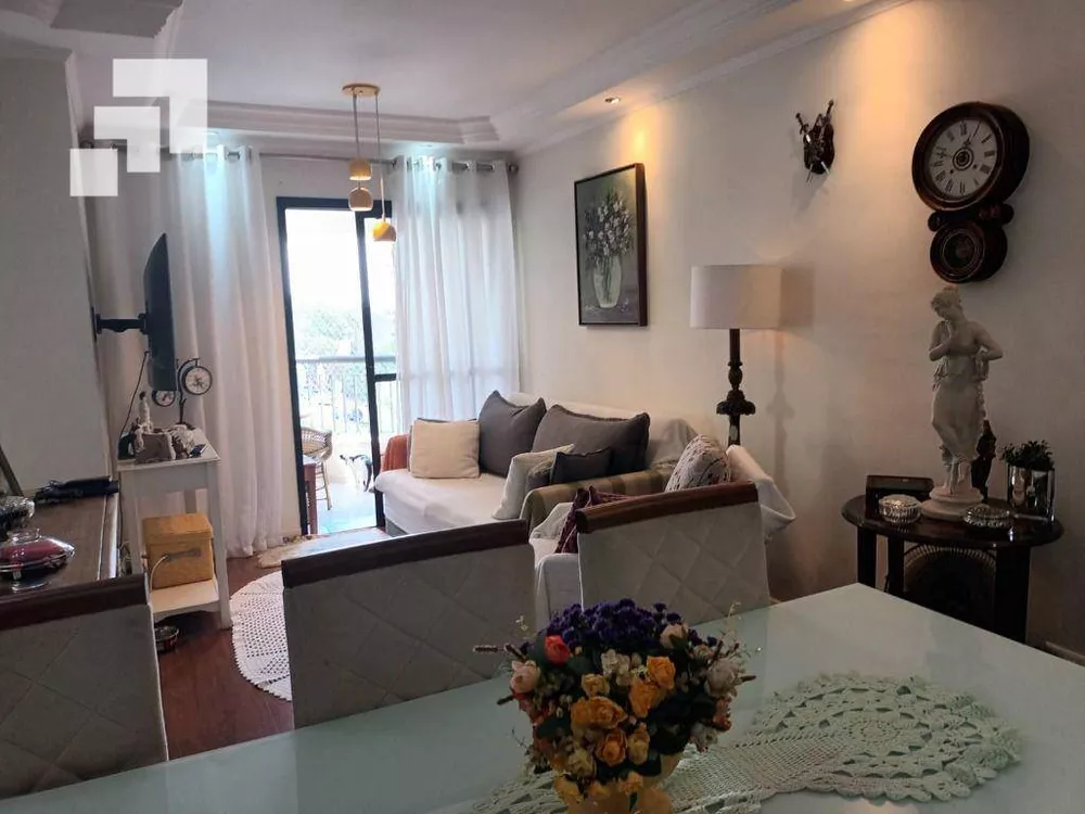 Apartamento à venda com 2 quartos, 75m² - Foto 4