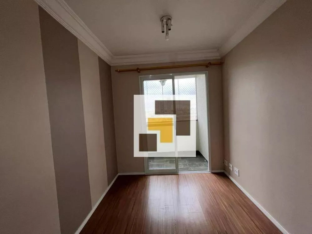 Apartamento à venda com 3 quartos, 60m² - Foto 3