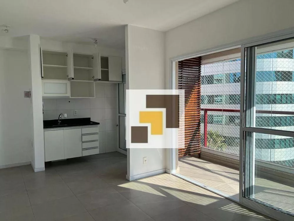 Apartamento para alugar com 2 quartos, 60m² - Foto 4