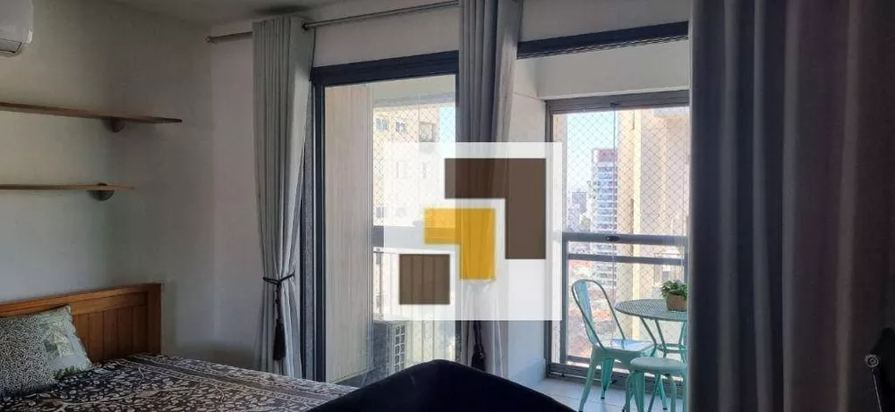 Apartamento à venda com 1 quarto, 30m² - Foto 2