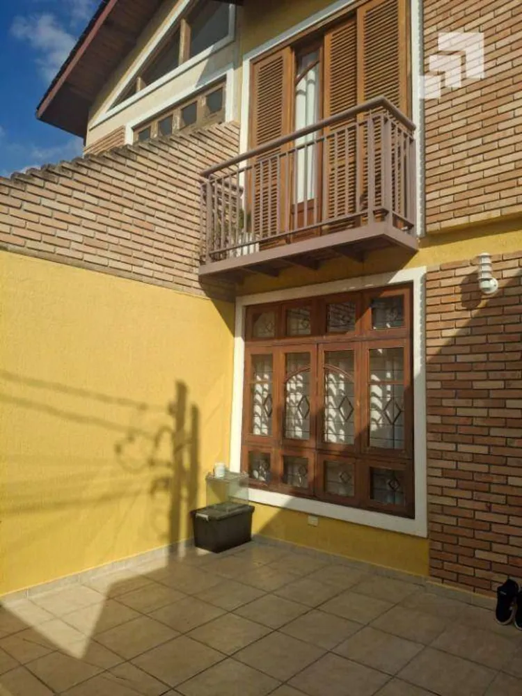 Sobrado, 3 quartos, 141 m² - Foto 1