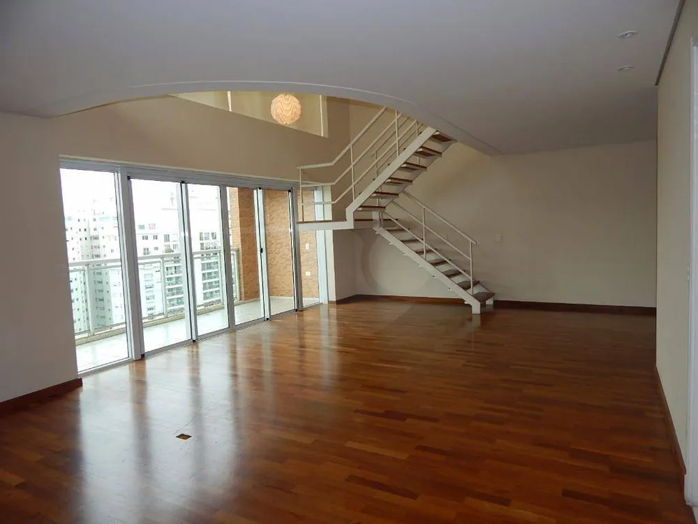 Cobertura, 3 quartos, 270 m² - Foto 2