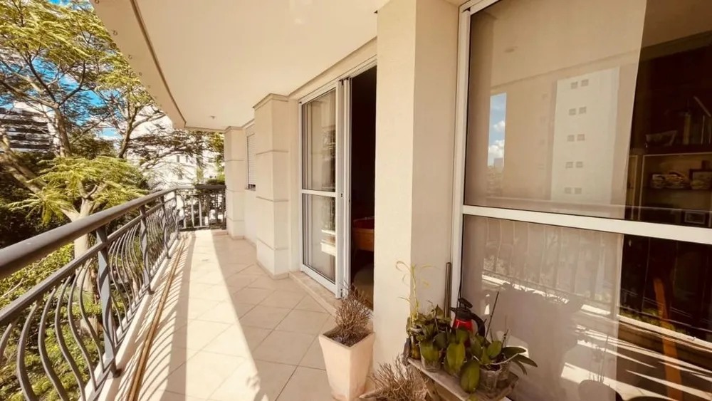 Apartamento, 3 quartos, 134 m² - Foto 1