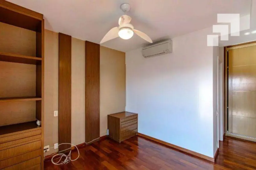Apartamento, 3 quartos, 157 m² - Foto 2