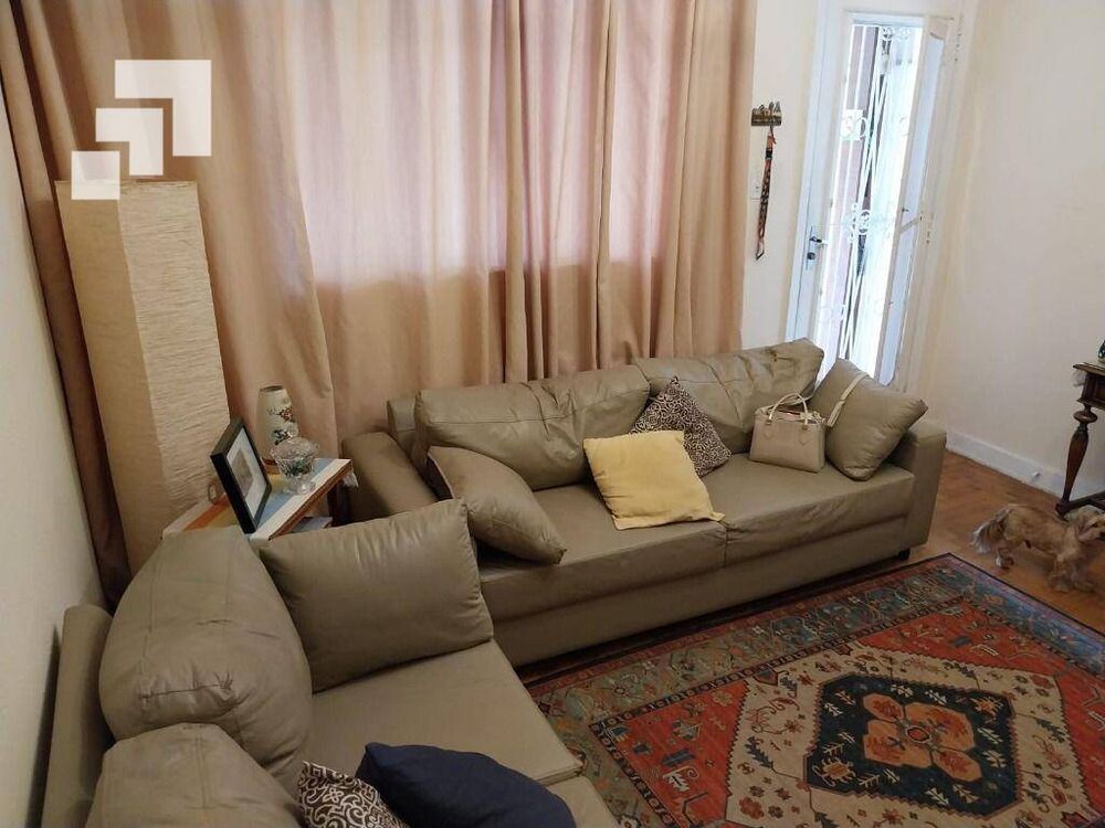 Casa à venda com 2 quartos, 120m² - Foto 1