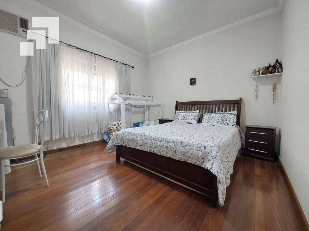 Casa, 4 quartos, 360 m² - Foto 1