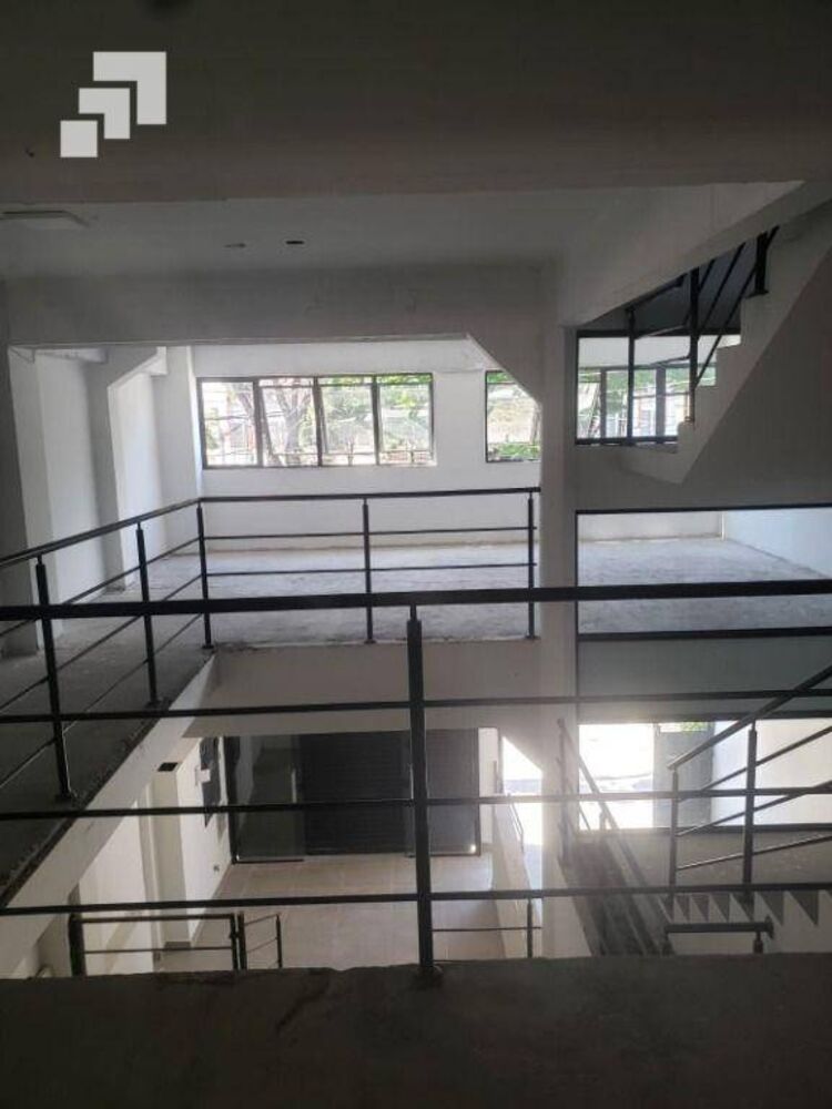 Prédio Inteiro à venda e aluguel, 933m² - Foto 1