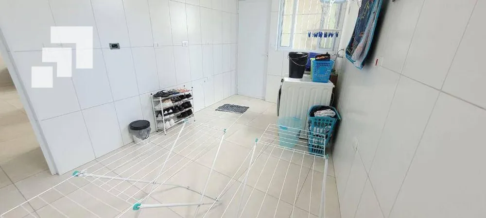 Sobrado, 3 quartos, 181 m² - Foto 1