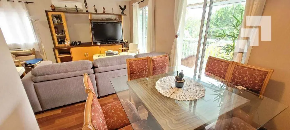 Apartamento, 3 quartos, 205 m² - Foto 1
