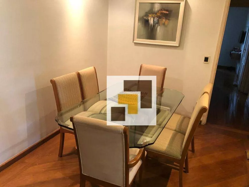 Apartamento à venda com 3 quartos, 130m² - Foto 2