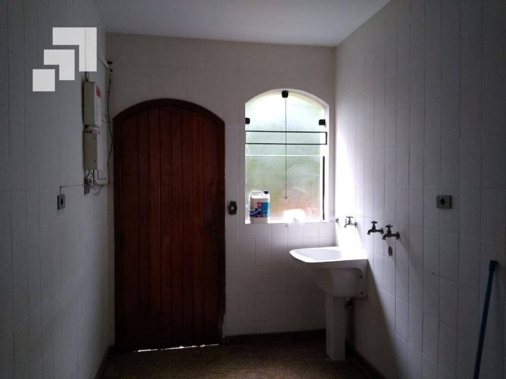 Sobrado, 4 quartos, 440 m² - Foto 4