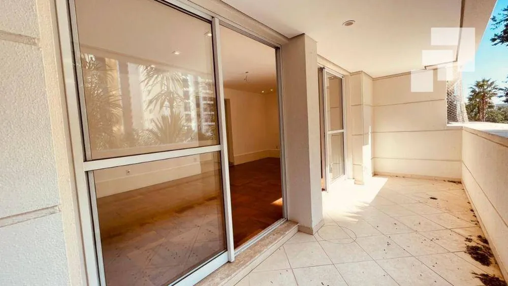 Apartamento, 3 quartos, 134 m² - Foto 1