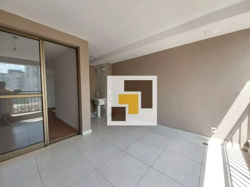 Apartamento à venda com 2 quartos, 67m² - Foto 4