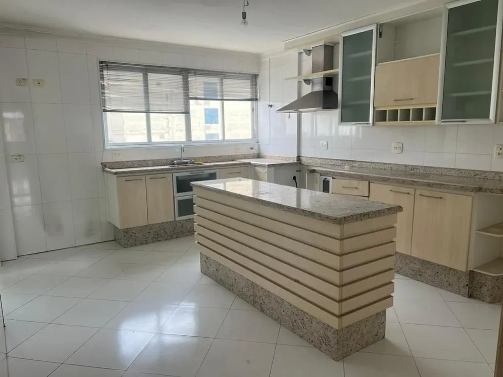 Apartamento, 3 quartos, 130 m² - Foto 3