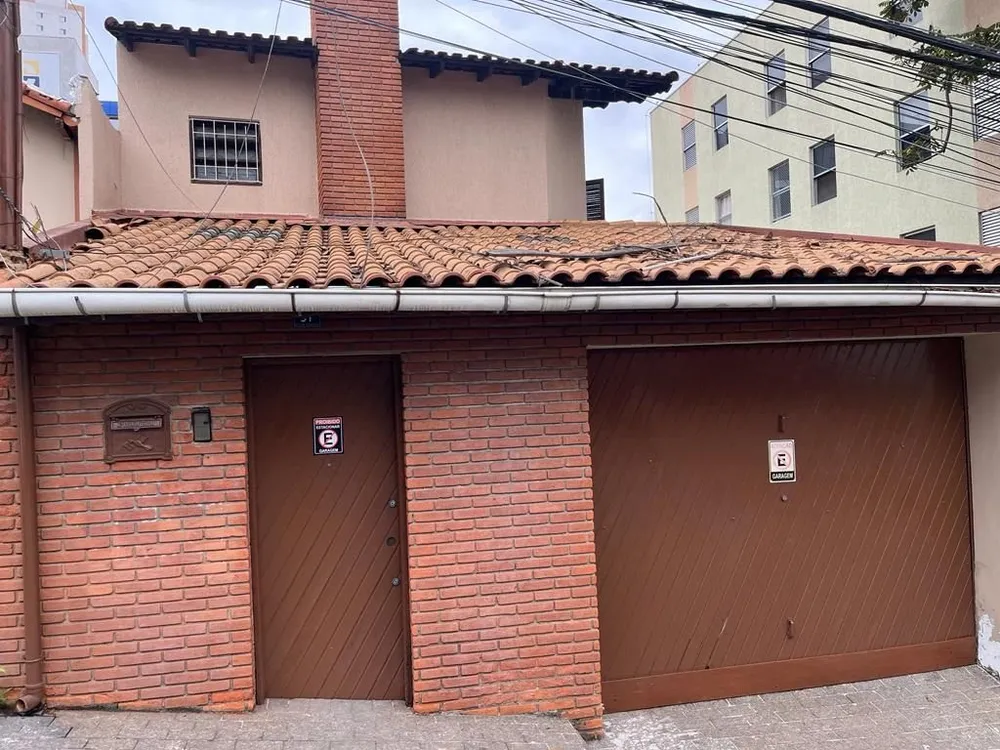Sobrado, 3 quartos, 232 m² - Foto 1