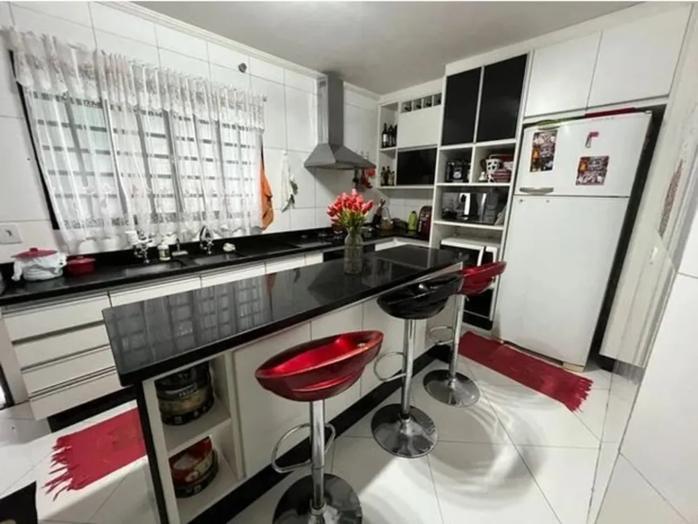 Casa, 5 quartos, 300 m² - Foto 3
