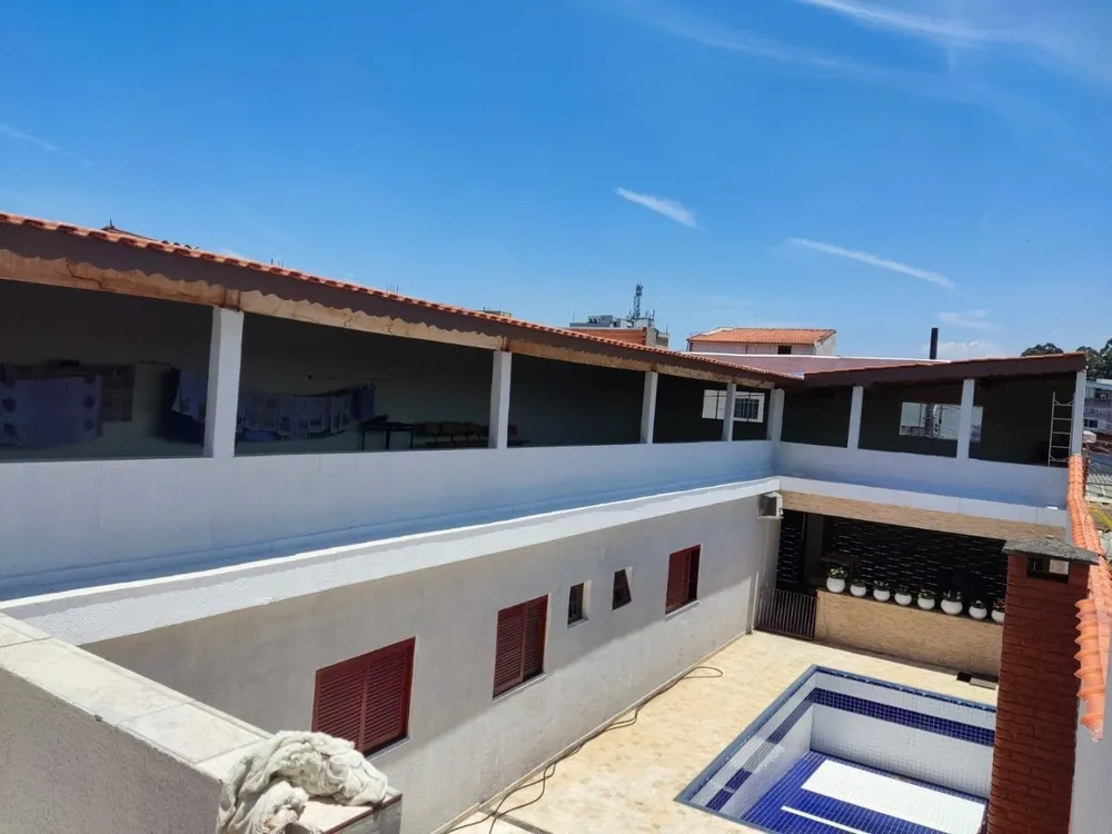 Casa, 3 quartos, 220 m² - Foto 11