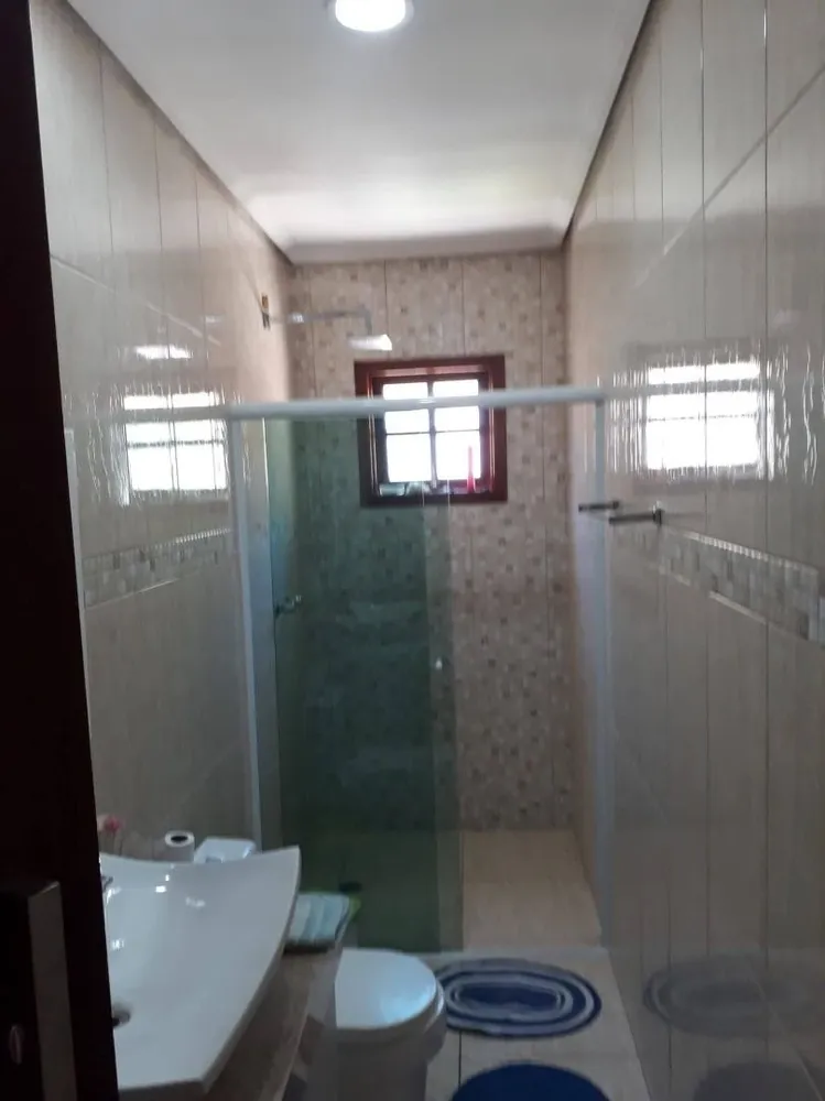 Casa, 3 quartos, 220 m² - Foto 1