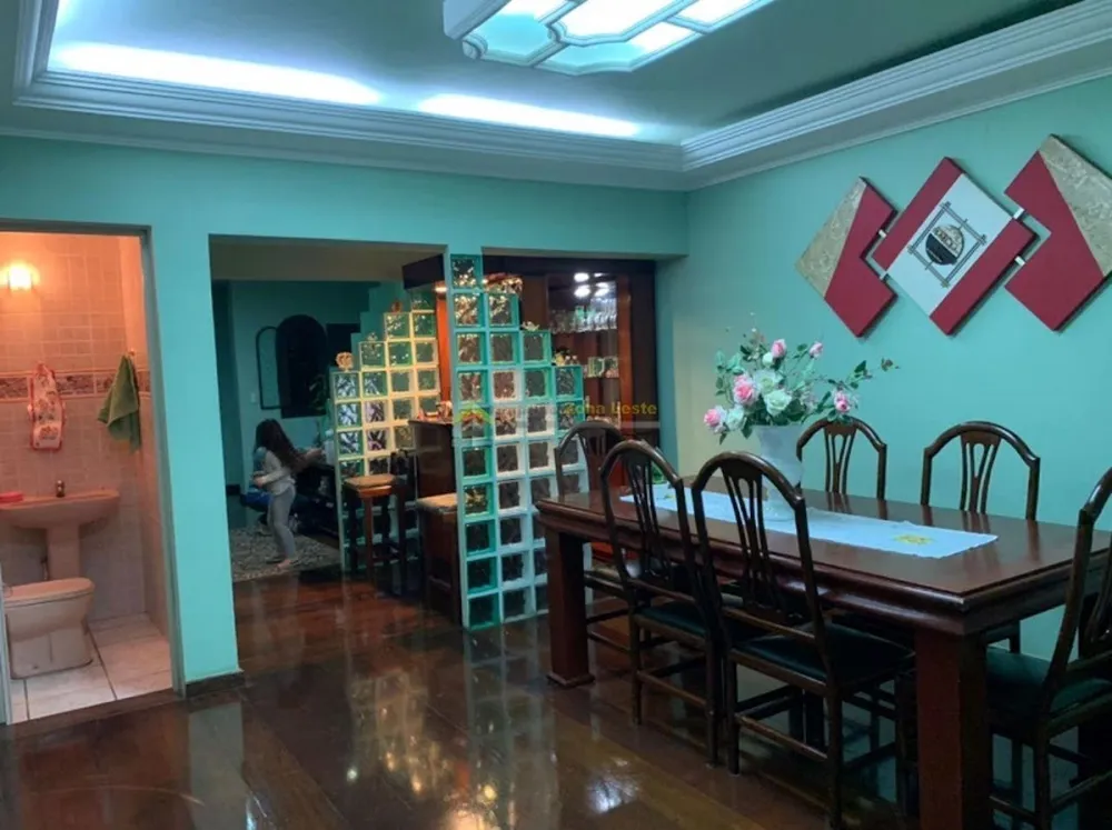 Sobrado, 3 quartos, 228 m² - Foto 2