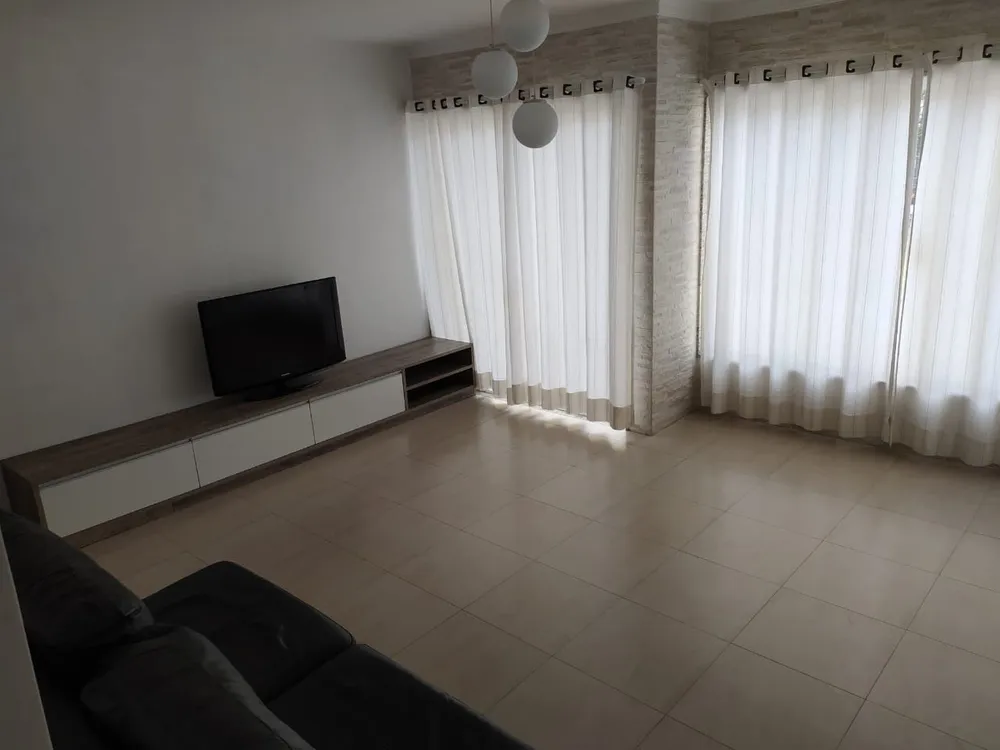 Sobrado, 3 quartos, 184 m² - Foto 2