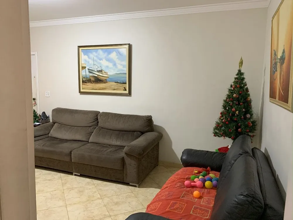 Casa, 3 quartos, 200 m² - Foto 1