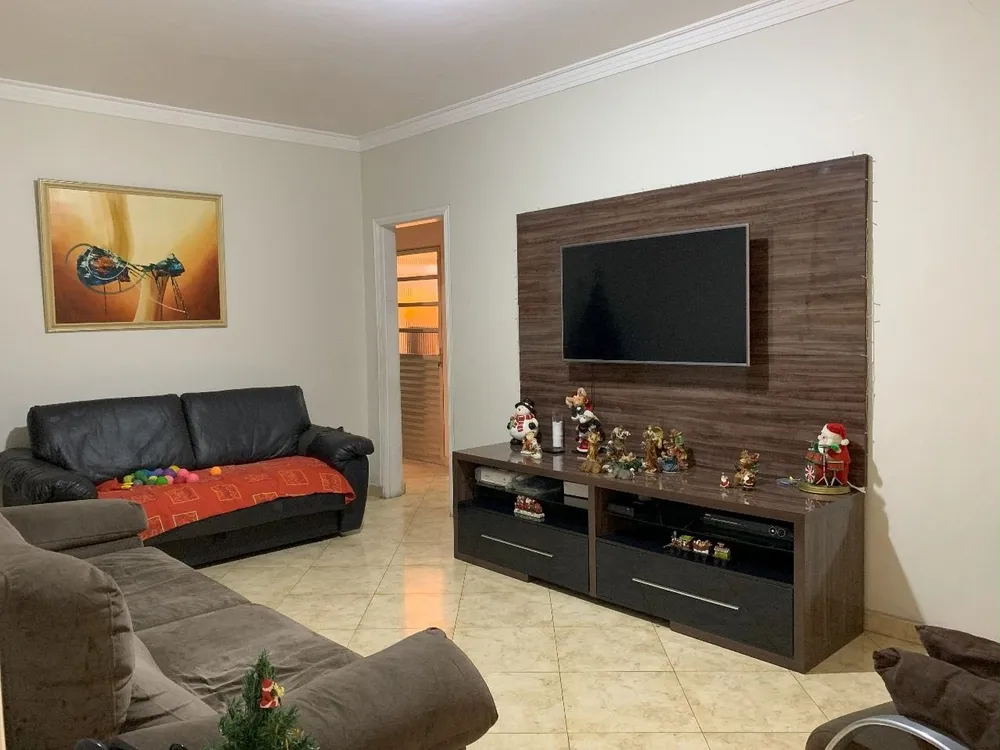 Casa, 3 quartos, 200 m² - Foto 2