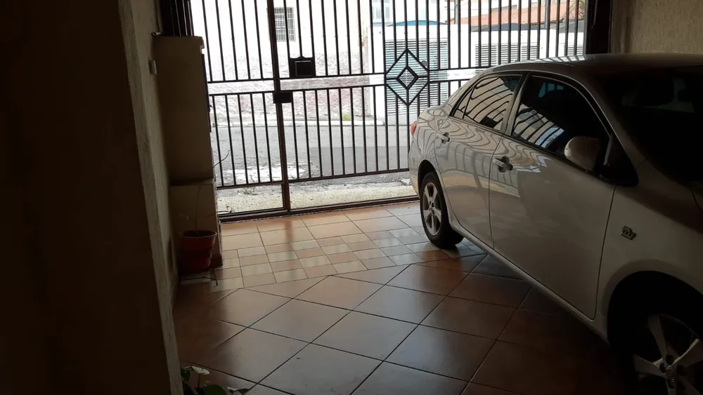 Sobrado, 3 quartos, 200 m² - Foto 1