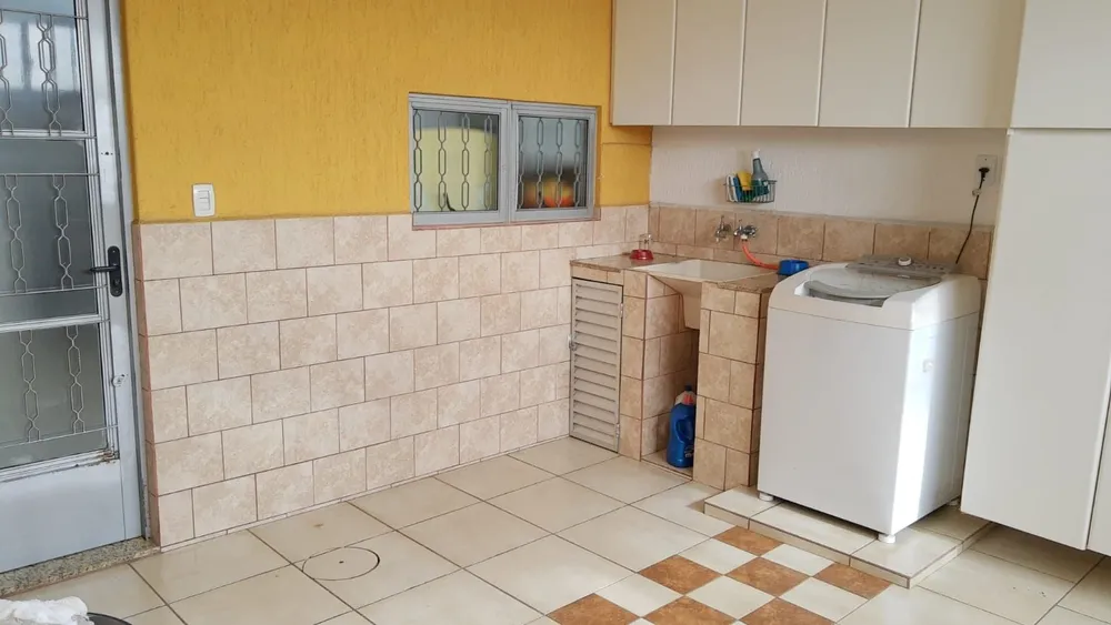Sobrado, 3 quartos, 200 m² - Foto 3