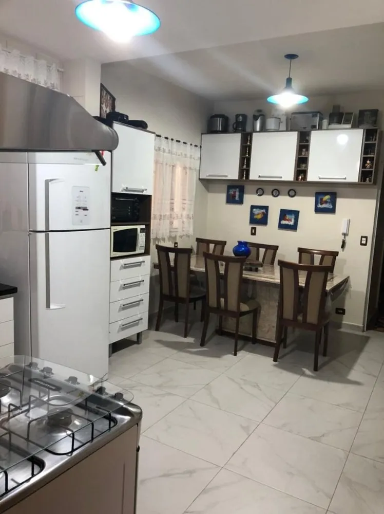 Sobrado, 4 quartos, 221 m² - Foto 5