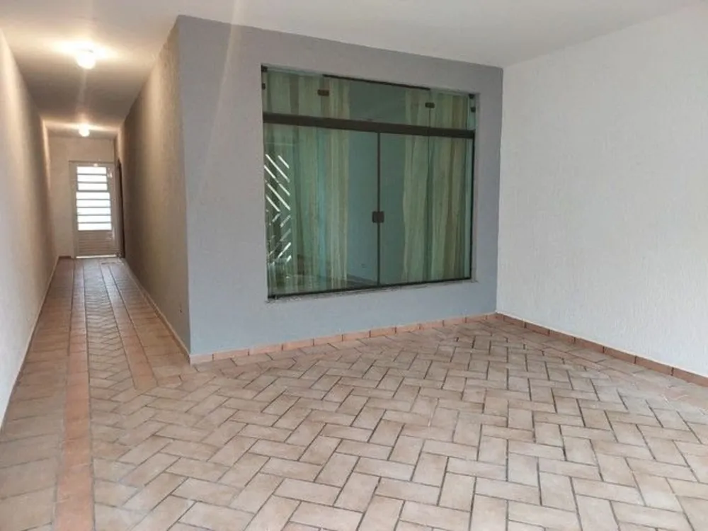 Sobrado, 3 quartos, 176 m² - Foto 2